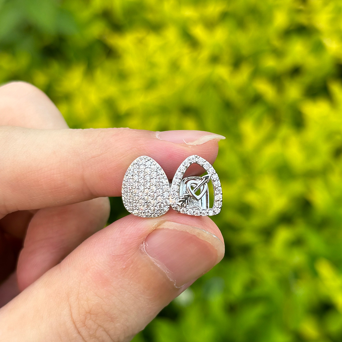 RACHELZ 남녀공용 더블 러브 하트 할로우 지르콘  - Body Jewelry Gold Plated 리뷰 및 가격