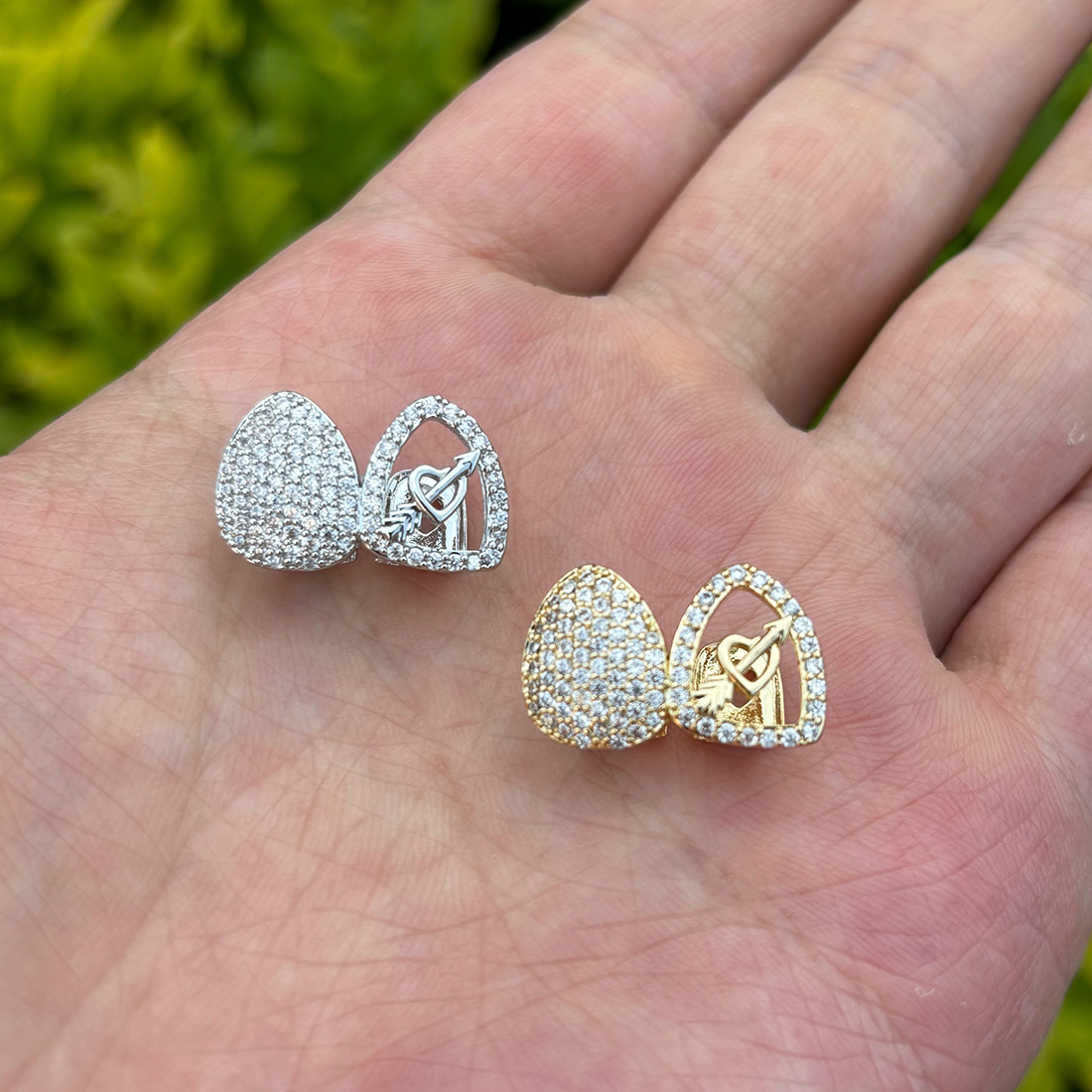 RACHELZ 남녀공용 더블 러브 하트 할로우 지르콘  - Body Jewelry Gold Plated 리뷰 및 가격